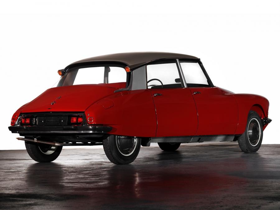  Citroen ID19 Berline 1956 года  (фото 3 из 6)